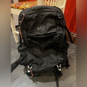 Rei coop trail 25 hiking backpack black